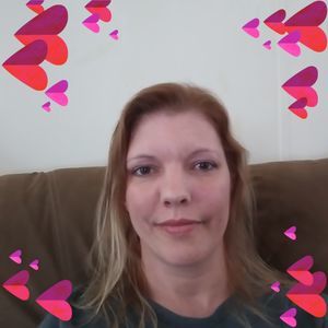 Meet your Posher, Holly